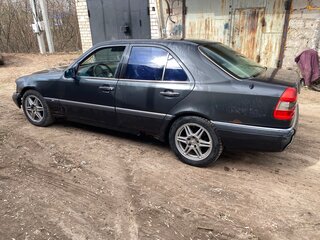 1994 Mercedes-Benz C-Класс 180 (PMS) I (W202), чёрный, 160000 рублей, вид 4