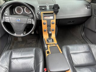 2010 Volvo C70 II Рестайлинг, бежевый, 2100000 рублей, вид 3