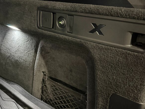 2022 BMW X5 M50d IV (G05/G18), чёрный, 9500000 рублей - вид 23