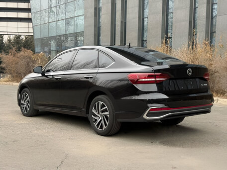 2023 Volkswagen Lavida III Рестайлинг, чёрный, 1580070 рублей, вид 4