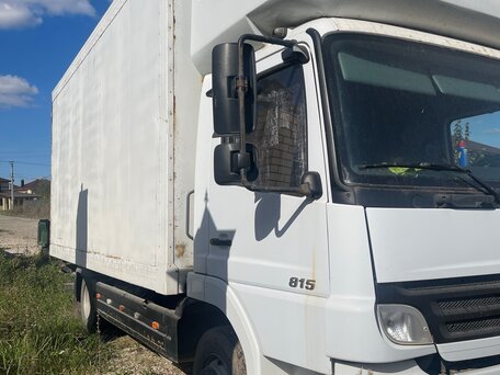 2011 Mercedes-Benz Atego, белый, 3800000 рублей, вид 2