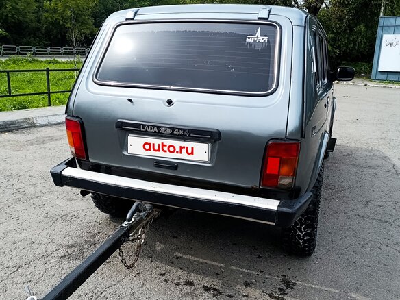 2011 Lada (ВАЗ) 2131 (4x4) I, серый, 400000 рублей - вид 3