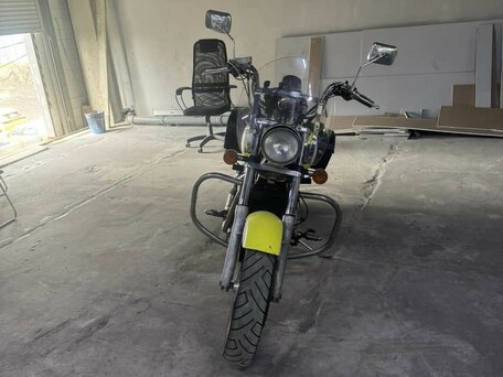 1996 Honda VT 1100, жёлтый, 450000 рублей, вид 5