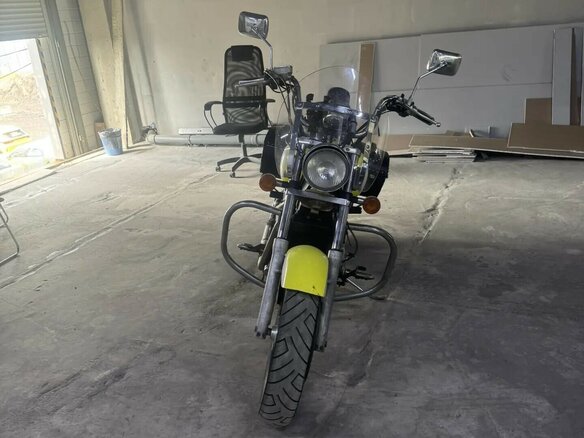 1996 Honda VT 1100, жёлтый, 450000 рублей - вид 4