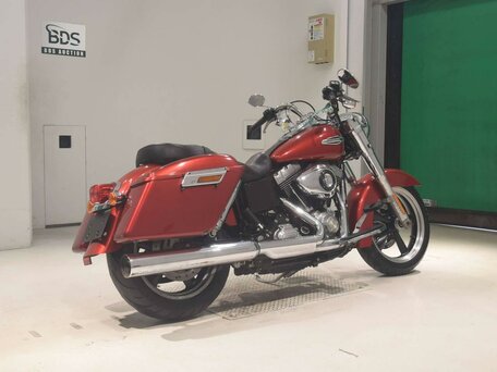 2012 Harley-Davidson Dyna Switchback, красный, 849000 рублей, вид 5