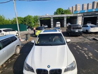 2010 BMW X5 35i II (E70) Рестайлинг, белый, 2000000 рублей, вид 3