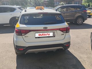 2017 Kia Rio X-Line IV, белый, 800000 рублей, вид 3