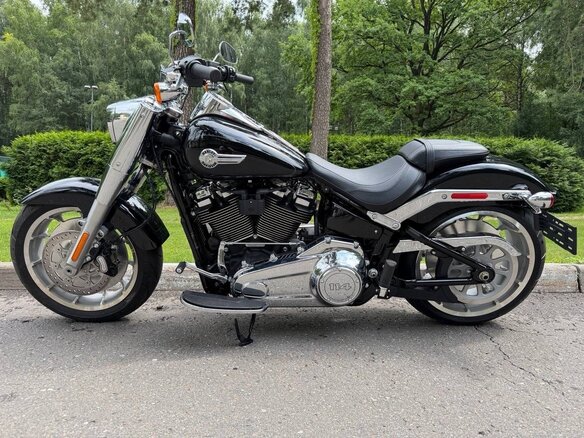 2024 Harley-Davidson Fat Boy, чёрный, 2399000 рублей - вид 4