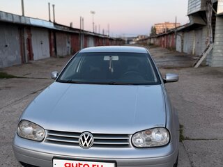 2003 Volkswagen Golf IV, серебристый, 450000 рублей, вид 3