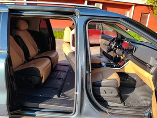 2023 Kia Carnival IV Рестайлинг, серый, 5300000 рублей, вид 5