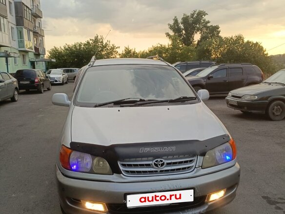 1999 Toyota Ipsum I (M10), серый, 430000 рублей - вид 1