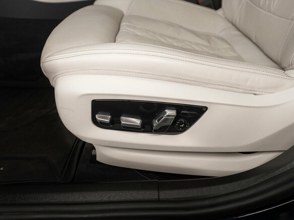 2018 BMW 6 серии Gran Turismo 630d xDrive IV (G32), чёрный, 5090000 рублей - вид 16