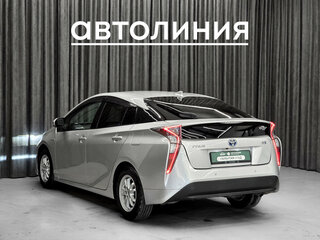 2018 Toyota Prius IV Рестайлинг (XW50), серый, 1599000 рублей, вид 5