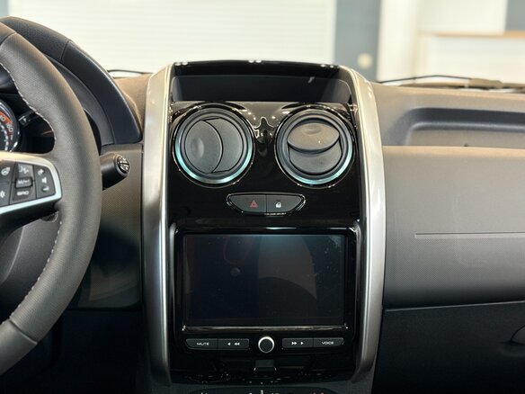 2026 Lada (ВАЗ) Largus Cross I Рестайлинг, серебристый, 2092000 рублей - вид 39