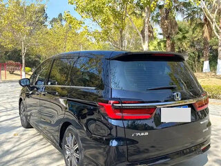 2026 Honda Odyssey V Рестайлинг 2, чёрный, 5508187 рублей, вид 3