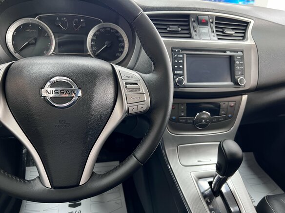 2015 Nissan Sentra VII (B17), серебристый - вид 16