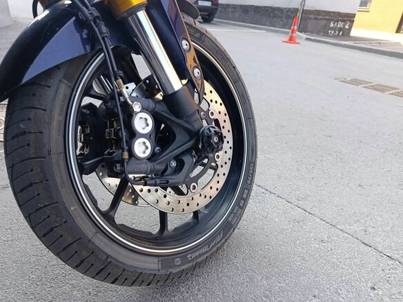 2015 Yamaha MT-09 (FZ-09), фиолетовый, 650000 рублей - вид 5