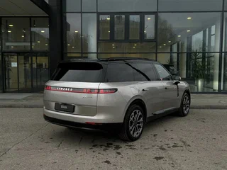 2026 Lynk & Co 900, серебристый, 7444000 рублей, вид 3