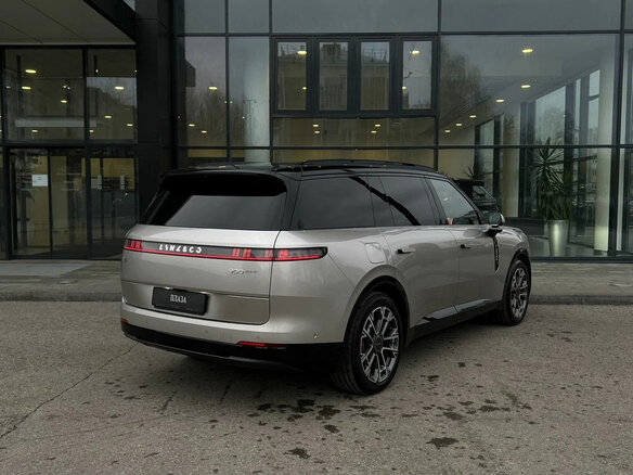 2026 Lynk & Co 900, серебристый, 7444000 рублей - вид 2