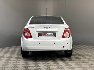 2012 Chevrolet Aveo II, белый, 550000 рублей, вид 4