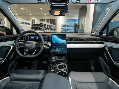 2026 Geely Atlas II, серебристый, 3414270 рублей, вид 3