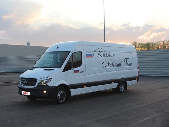 2013 Mercedes-Benz Sprinter, белый, 8700000 рублей - вид 2
