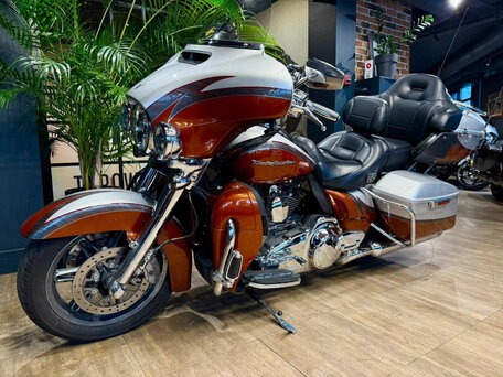2014 Harley-Davidson CVO Limited, красный, 1890000 рублей, вид 2