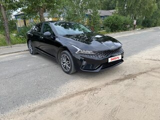 2021 Kia K5 III, чёрный, 2350000 рублей, вид 2
