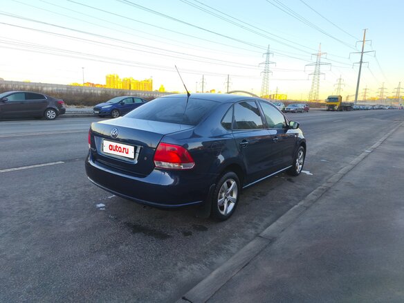 2012 Volkswagen Polo V, синий, 495000 рублей - вид 5