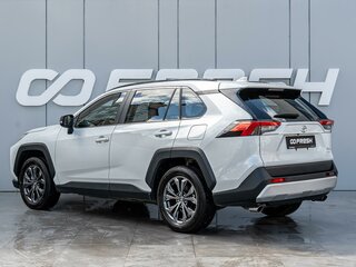 2025 Toyota RAV4 V (XA50), белый, 3898000 рублей, вид 2