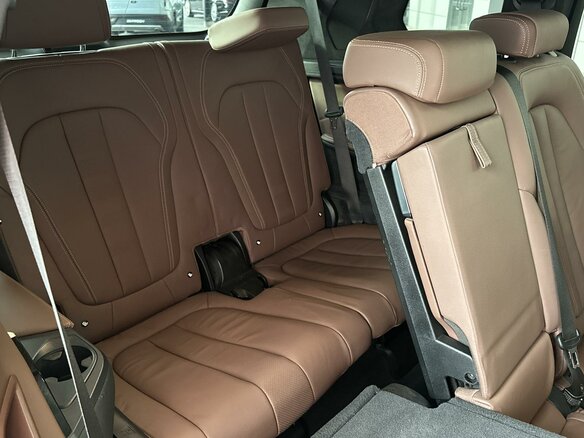 2020 BMW X7 30d I (G07), чёрный - вид 29