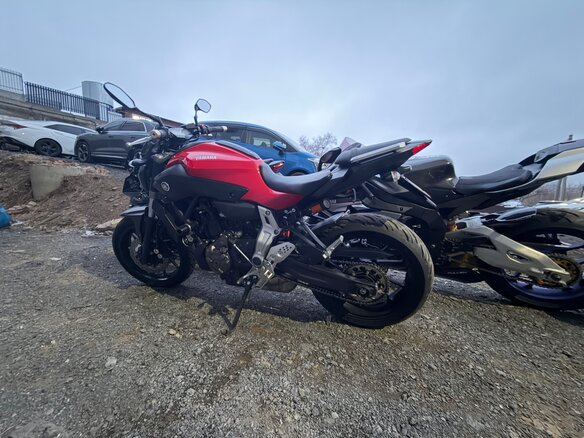 2016 Yamaha MT-07 (FZ-07), красный, 650000 рублей - вид 10