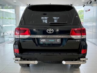 2016 Toyota Land Cruiser 200 Series Рестайлинг 2, чёрный, 5359000 рублей, вид 5