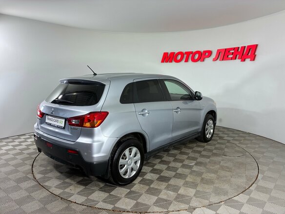 2012 Mitsubishi ASX I, серебристый, 696000 рублей - вид 4