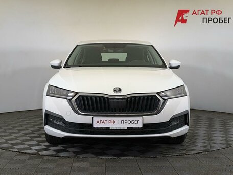 2020 Skoda Octavia IV (A8), белый, 2165000 рублей, вид 2
