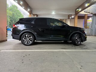 2022 Kia Sportage V, чёрный, 3900000 рублей, вид 4