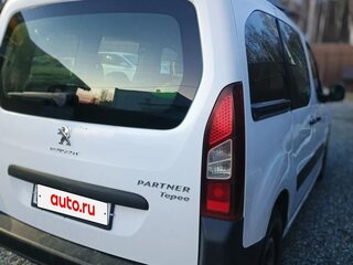2012 Peugeot Partner II Рестайлинг, белый, 650000 рублей, вид 2