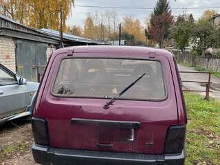 2001 Lada (ВАЗ) 2121 (4x4) I Рестайлинг, красный, 350000 рублей, вид 3