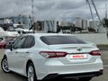 2020 Toyota Camry VIII (XV70), белый, 2999999 рублей - вид 5