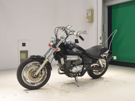 1996 Honda Magna, чёрный, 332000 рублей, вид 3