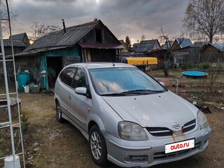 2003 Nissan Tino, серебристый, 350000 рублей, вид 1
