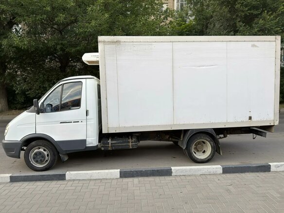 2011 ГАЗ ГАЗель (3302), белый, 790000 рублей