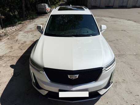 2021 Cadillac XT6 I, белый, 3800000 рублей, вид 4