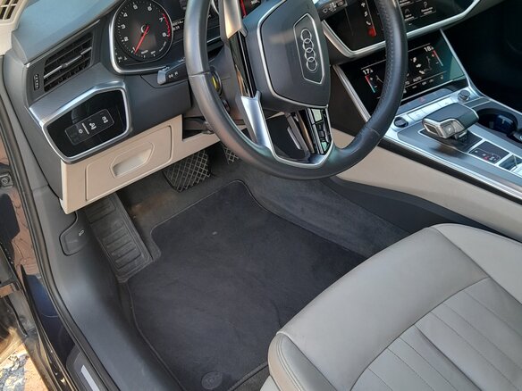 2020 Audi A6 45 TFSI V (C8), синий, 2750000 рублей - вид 4