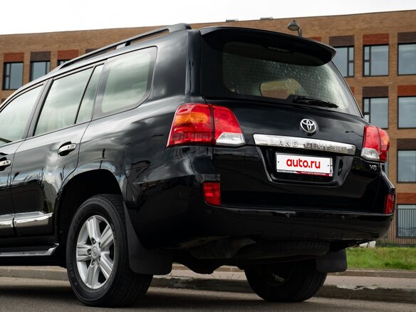 2014 Toyota Land Cruiser 200 Series Рестайлинг 1, чёрный, 4049999 рублей - вид 20