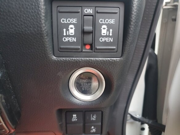2022 Honda N-BOX II Рестайлинг, белый, 677000 рублей - вид 16