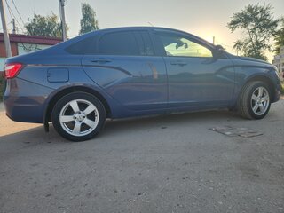 2017 Lada (ВАЗ) Vesta I, синий, 770000 рублей, вид 2