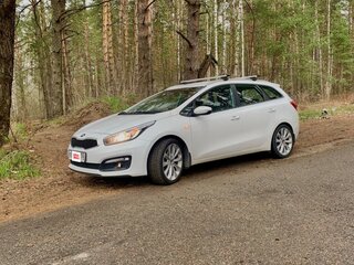 2017 Kia Ceed II Рестайлинг, белый, 1200000 рублей, вид 2