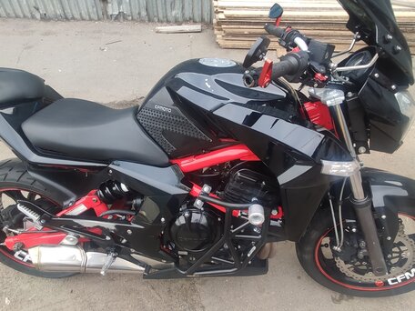 2013 CFMoto 650NK, чёрный, 290000 рублей, вид 2
