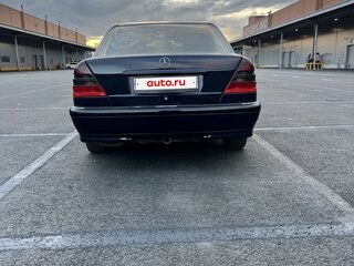 1998 Mercedes-Benz C-Класс 200 I (W202) Рестайлинг, синий, 380000 рублей, вид 5
